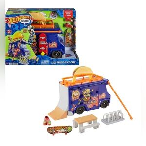 Hot Wheels Skate Taco Truck Play Set
New in box